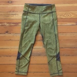 Lululemon Capris xs
